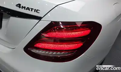 Mercedes-Benz E-Class 2020 2.0 гидро в Москве № 1762875, миниатюра 9