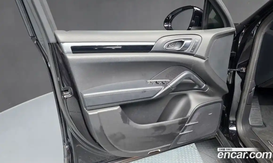 Porsche Cayenne 2015 3.0 гидро в Москве № 1763841, фото 13