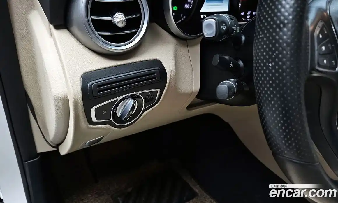 Mercedes-Benz GLC-Class 2017 2.0 гидро в Москве № 177218, фото 15