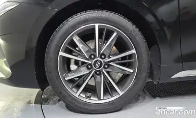 Hyundai Grandeur 2022 2.5 гидро в Москве № 1830426, миниатюра 5