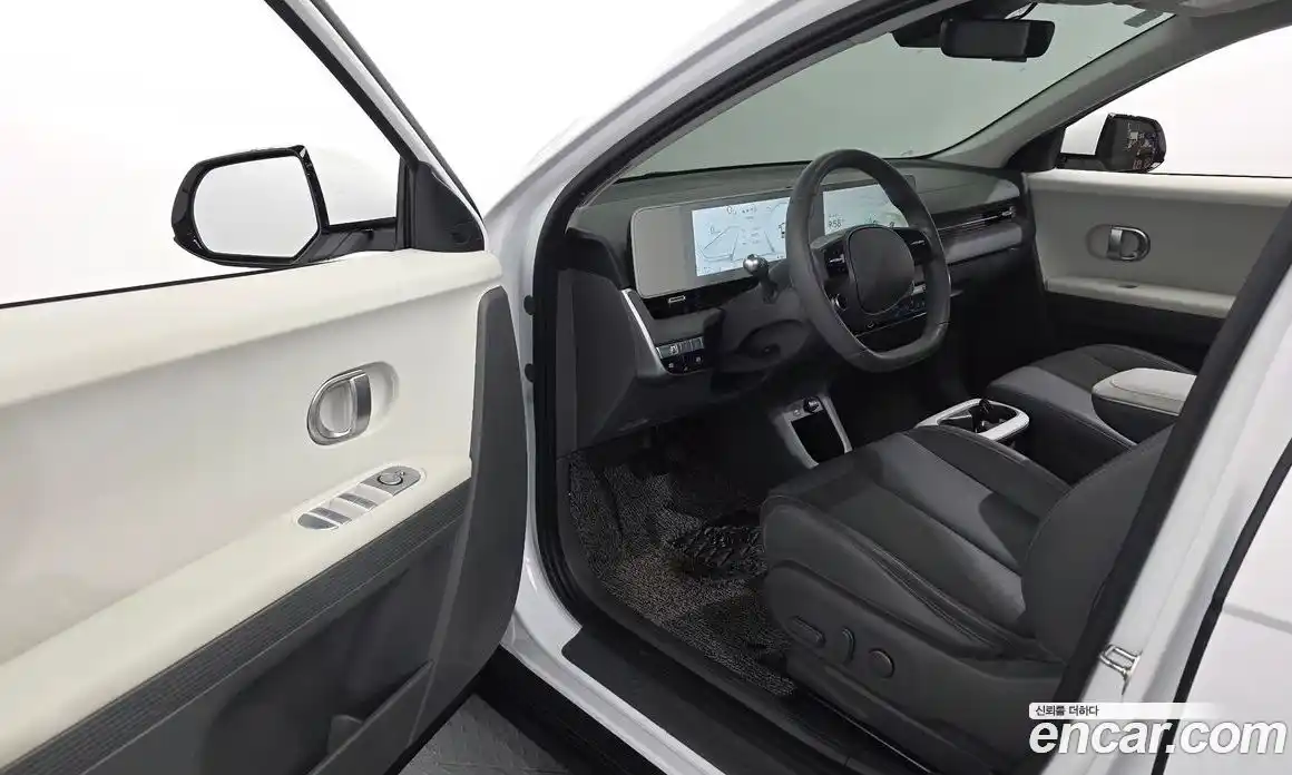 Hyundai Ioniq 5 2024 0.1 гидро в Москве № 1830583, фото 13