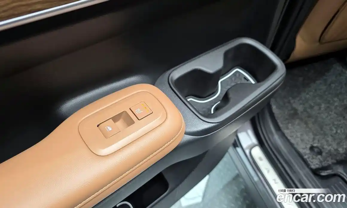 Hyundai Santa Fe 2024 2.5 гидро в Москве № 1830681, фото 31