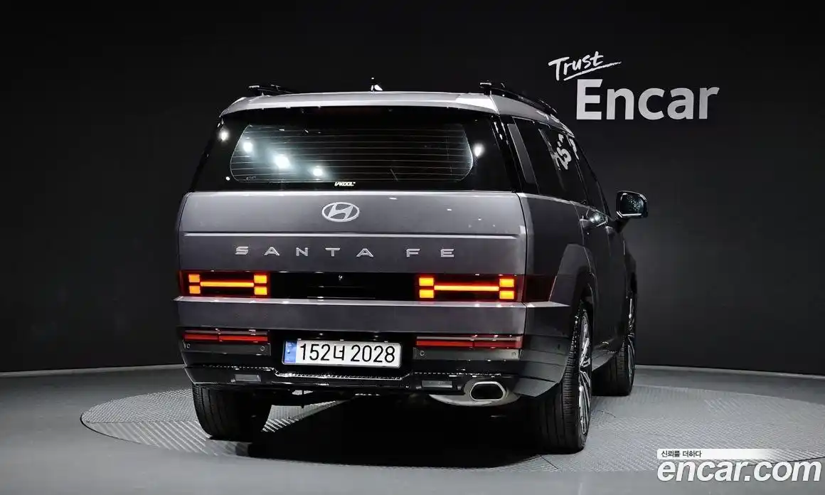 Hyundai Santa Fe 2024 2.5 гидро в Москве № 1830681, фото 4