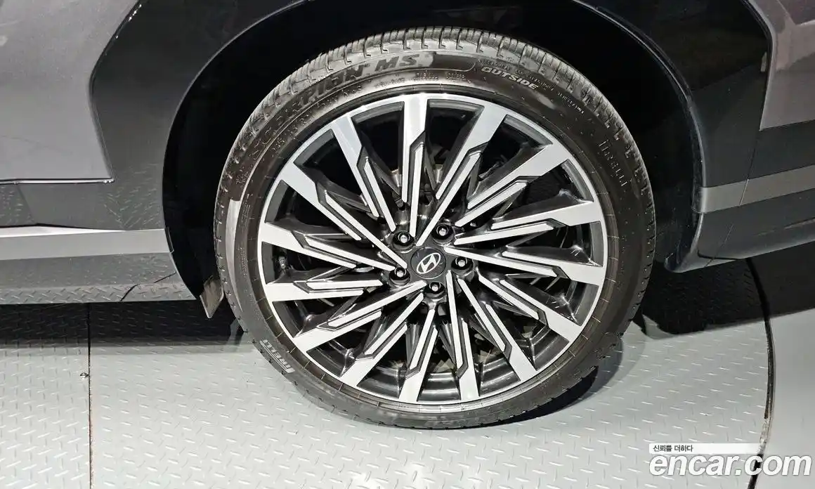Hyundai Santa Fe 2024 2.5 гидро в Москве № 1830681, фото 7