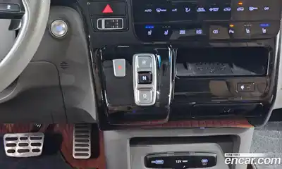 Hyundai Staria 2024 1.6 гидро в Москве № 1830688, миниатюра 12