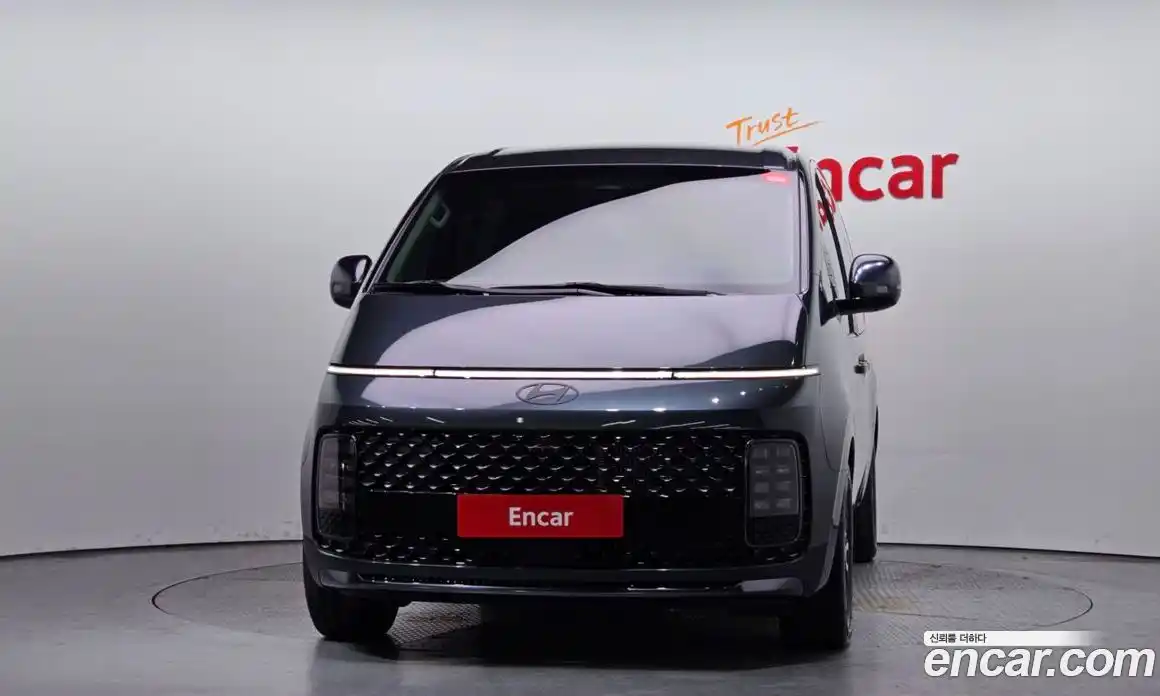 Hyundai Staria 2024 1.6 гидро в Москве № 1830688, фото 3
