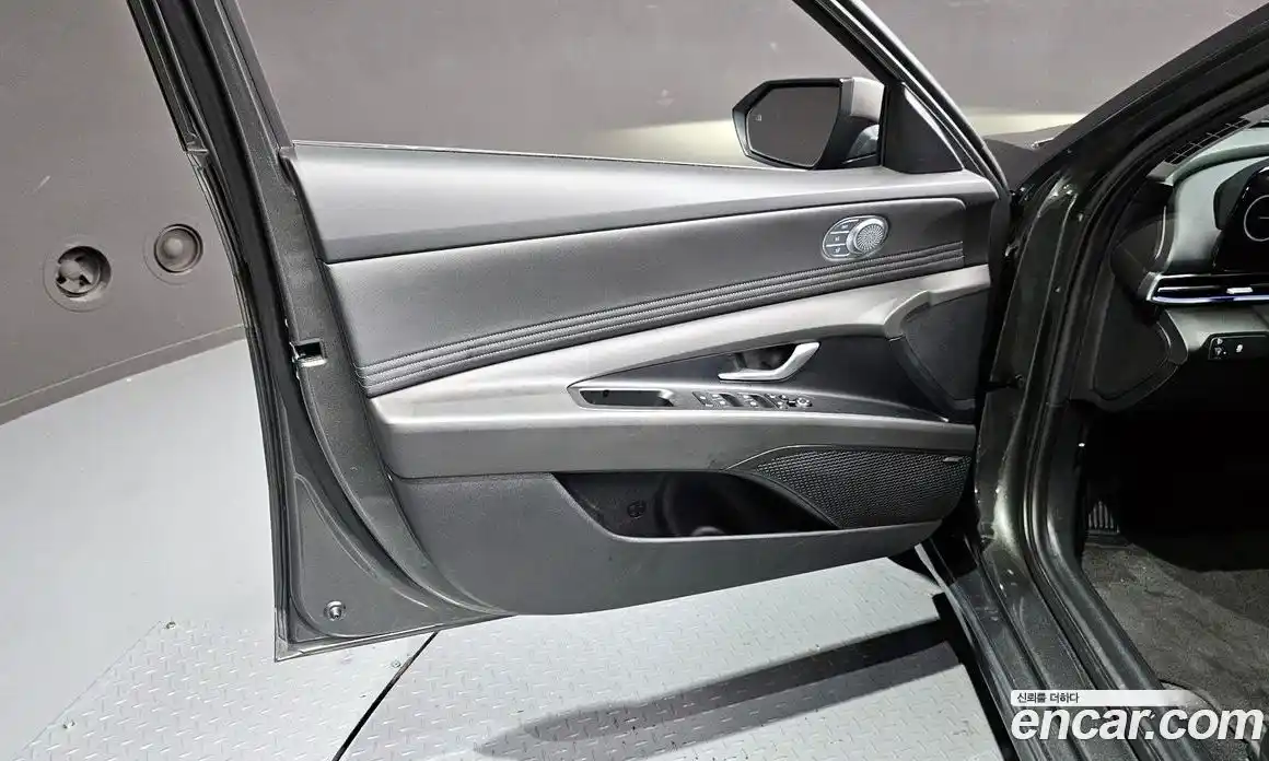 Hyundai Avante 2023 1.6 гидро в Москве № 1830765, фото 14
