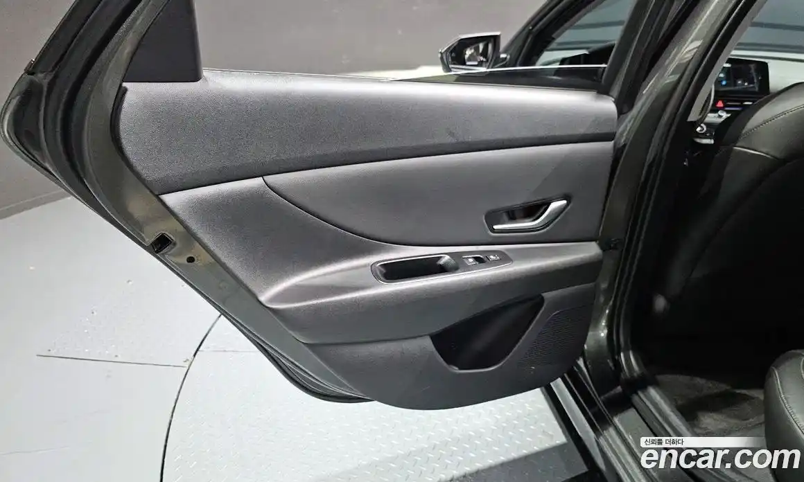 Hyundai Avante 2023 1.6 гидро в Москве № 1830765, фото 15