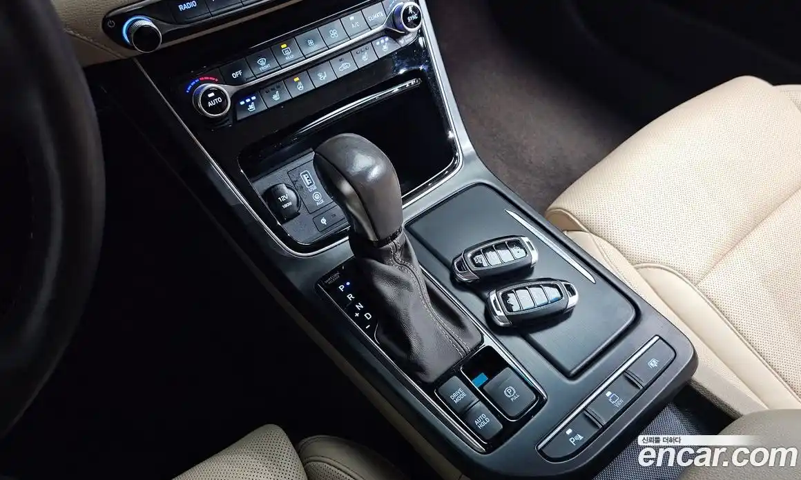 Hyundai Grandeur 2019 3.0 гидро в Москве № 1830976, фото 11
