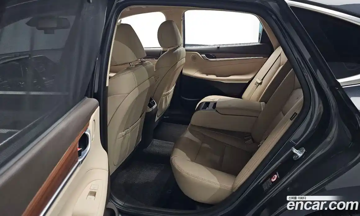 Hyundai Grandeur 2019 3.0 гидро в Москве № 1830976, фото 17