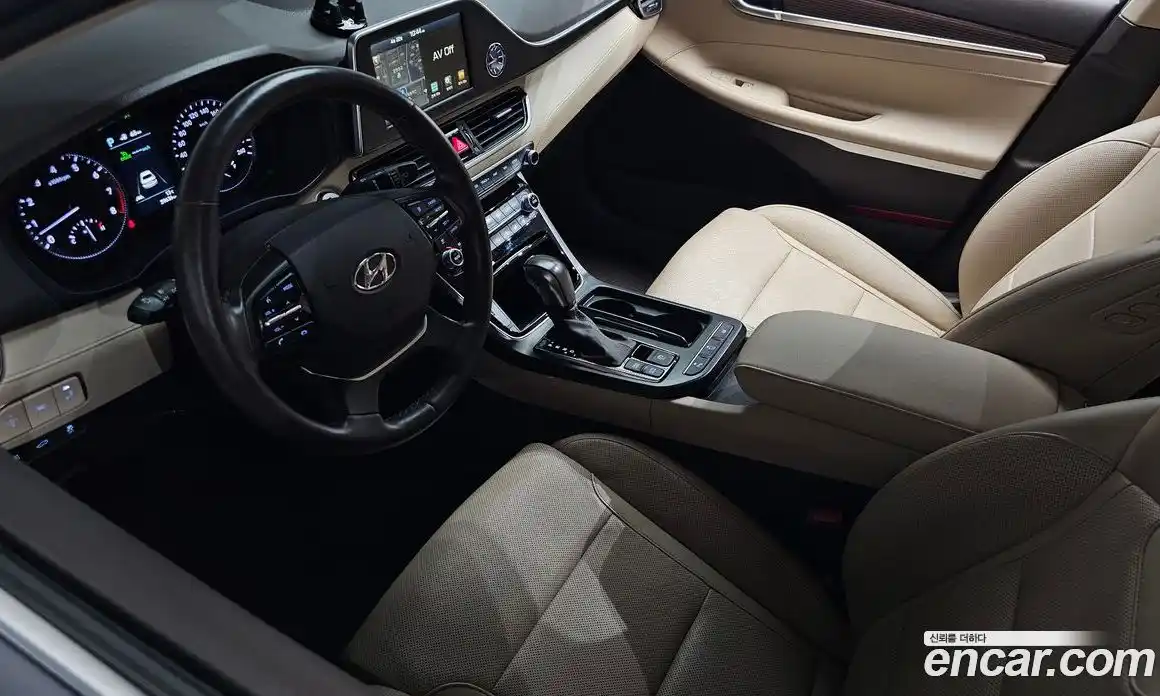 Hyundai Grandeur 2019 3.0 гидро в Москве № 1830976, фото 26