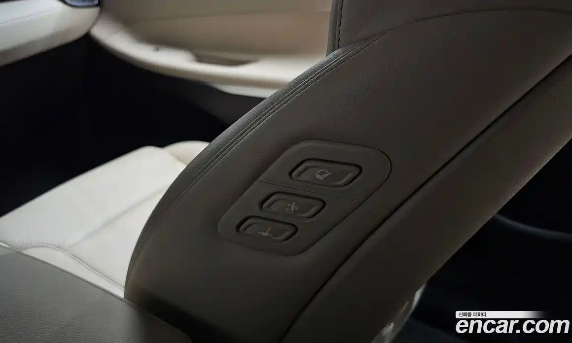 Hyundai Grandeur 2019 3.0 гидро в Москве № 1830976, фото 33