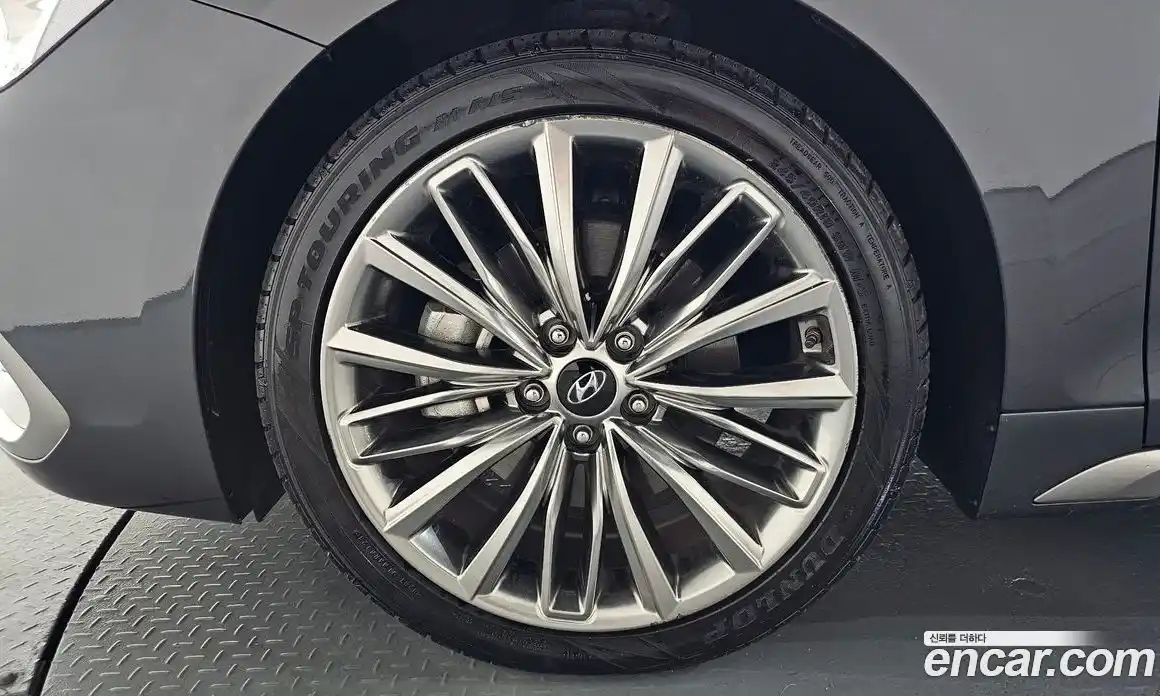 Hyundai Grandeur 2019 3.0 гидро в Москве № 1830976, фото 4