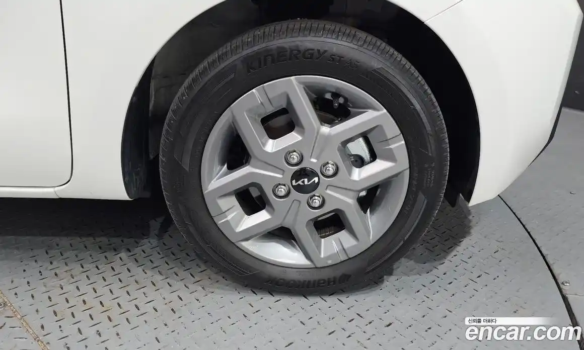 Kia Ray 2024 1.0 гидро в Москве № 1831240, фото 6