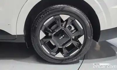 Kia Canival 2025 1.6 гидро в Москве № 1831623, миниатюра 7