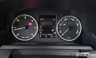 Land Rover Discovery 2012 3.0 гидро в Москве № 189934, миниатюра 8