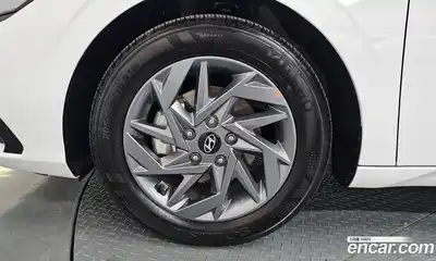 Hyundai Avante 2025 1.6 гидро в Москве № 1903419, миниатюра 5