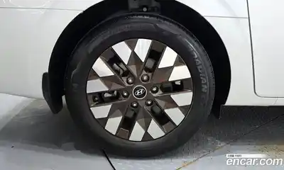 Hyundai Staria 2024 2.2 гидро в Москве № 1903525, миниатюра 5