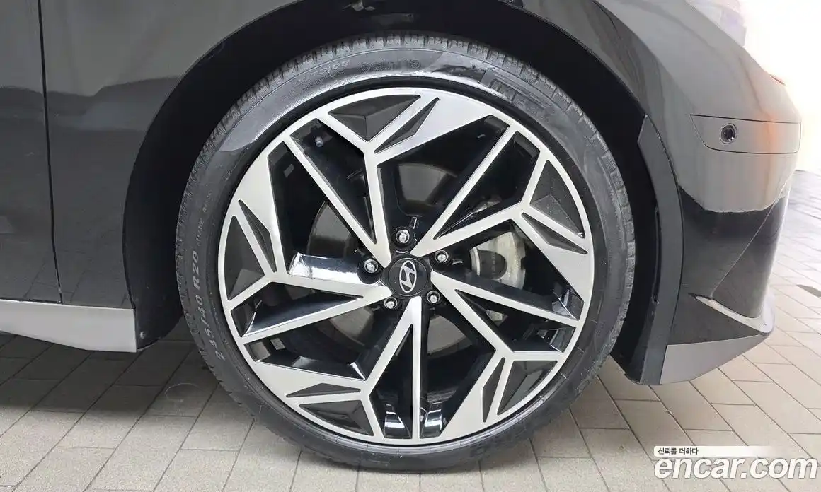 Hyundai Ioniq 6 2023 0.1 гидро в Москве № 1903955, фото 7