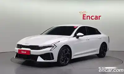 Kia K5, 2025