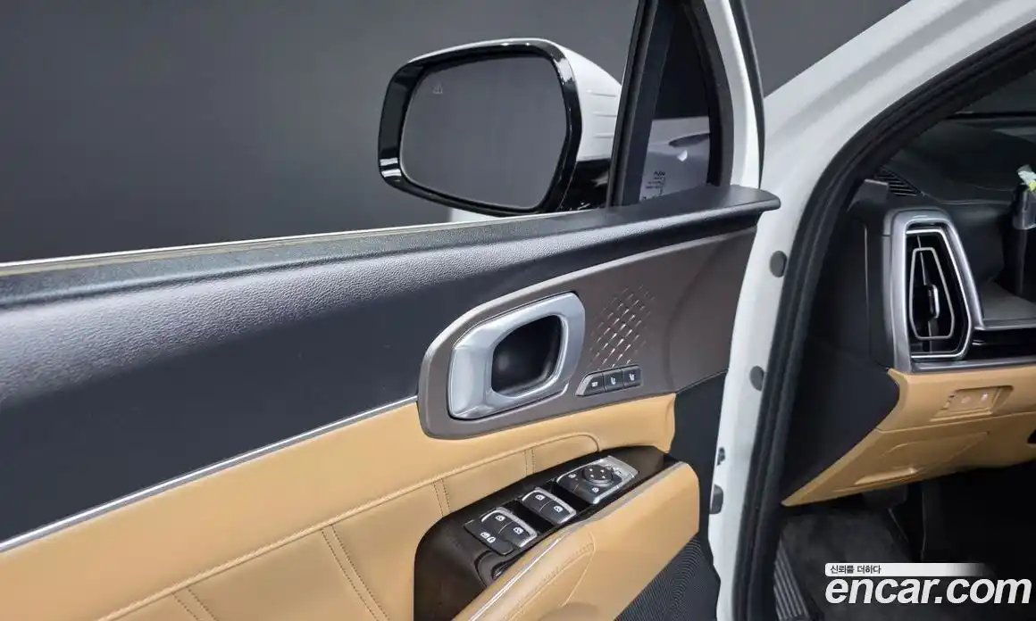 Kia Sorento 2023 1.6 гидро в Москве № 1904360, фото 26