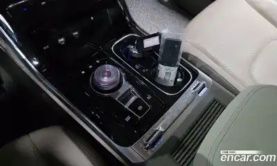 Kia Canival 2023 3.5 гидро в Москве № 1904579, миниатюра 12