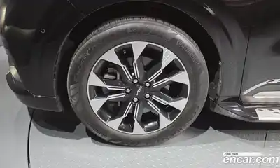 Kia Canival 2023 3.5 гидро в Москве № 1904579, миниатюра 5