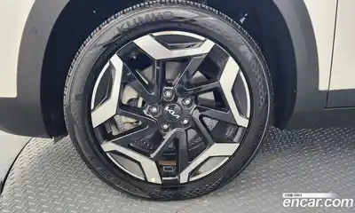 Kia Seltos 2023 1.6 гидро в Москве № 1904818, миниатюра 5