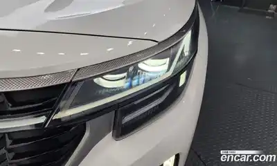 Kia Seltos 2023 1.6 гидро в Москве № 1904818, миниатюра 8