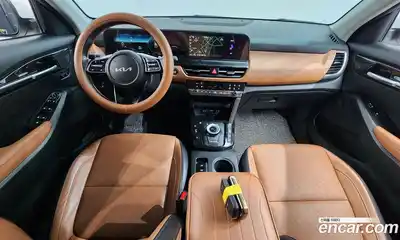 Kia Seltos 2023 1.6 гидро в Москве № 1904818, миниатюра 10
