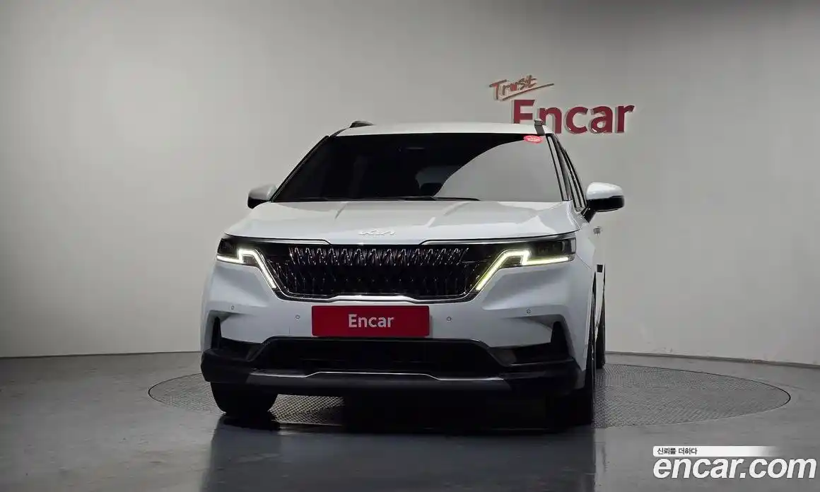Kia Canival 2022 3.5 гидро в Москве № 1904969, фото 3