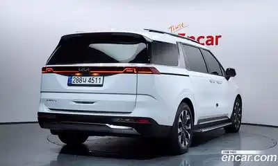 Kia Canival 2023 3.5 гидро в Москве № 1905106, миниатюра 2