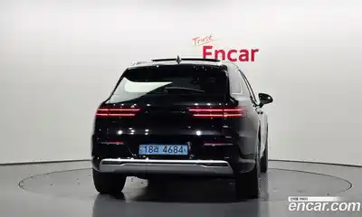 Genesis GV70 2022 0.1 гидро в Москве № 1905523, миниатюра 4