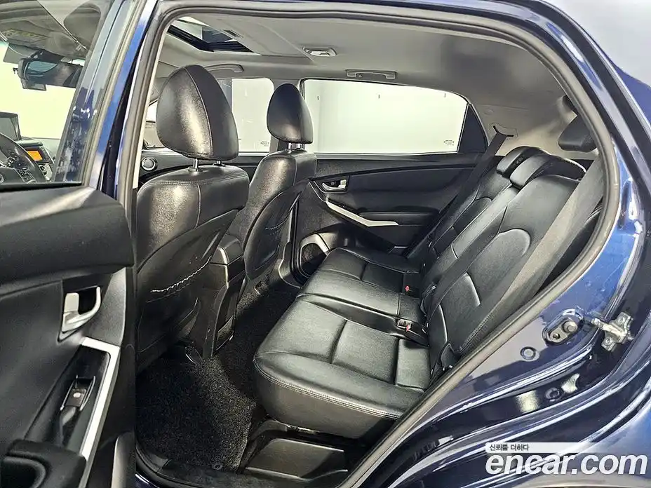 SsangYong Korando 2015 2.2 гидро в Москве № 1906228, фото 9