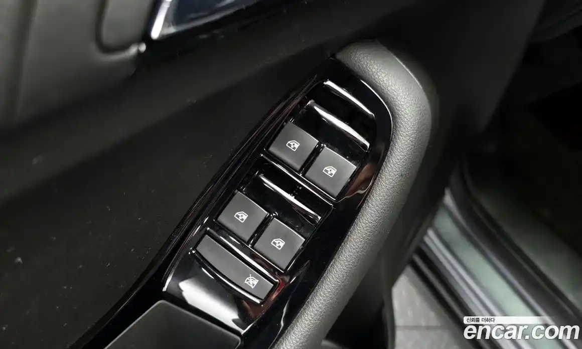 Chevrolet Orlando 2018 2.0 гидро в Москве № 1907319, фото 27