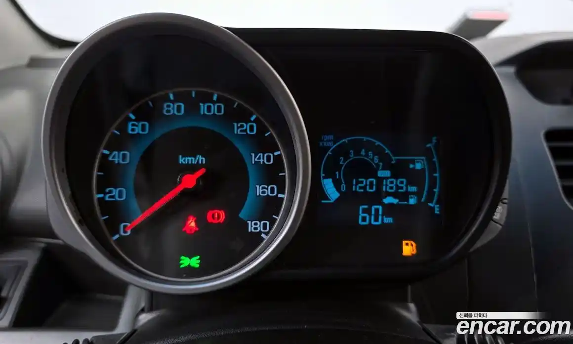 Chevrolet Spark 2013 1.0 гидро в Москве № 1907708, фото 8