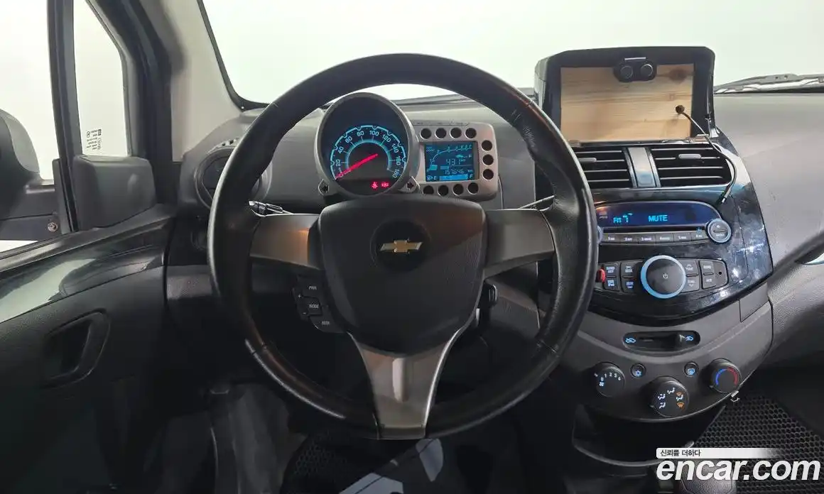 Chevrolet Spark 2011 1.0 гидро в Москве № 1907995, фото 12
