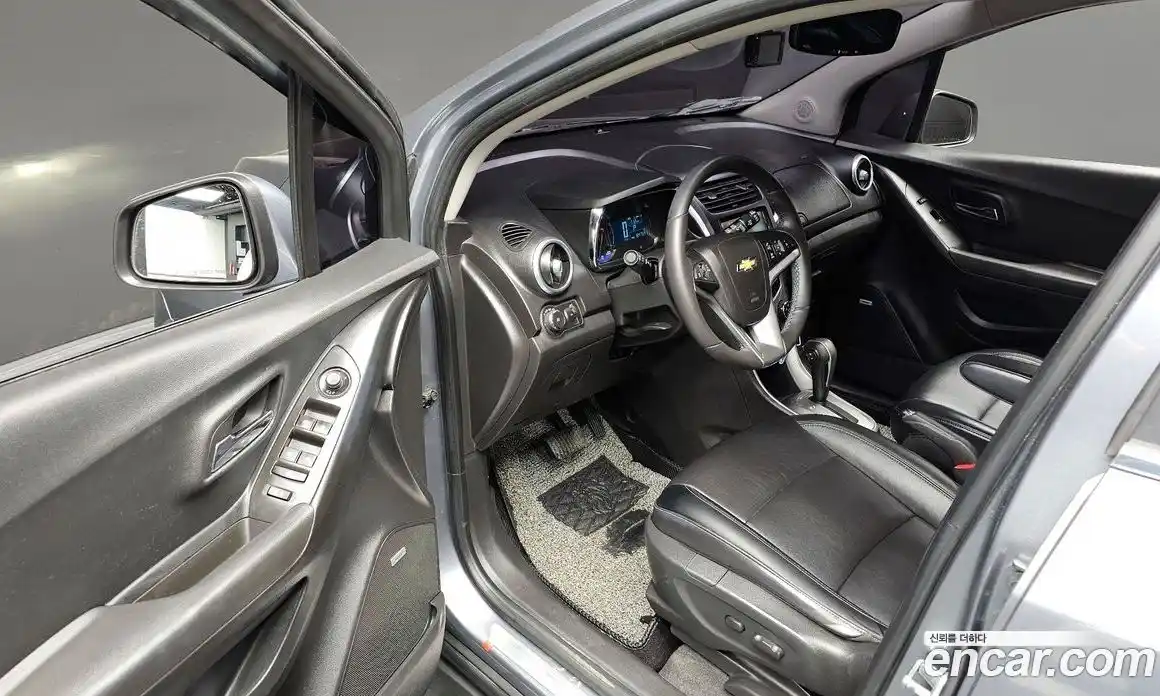 Chevrolet Trax 2015 1.4 гидро в Москве № 1908070, фото 12