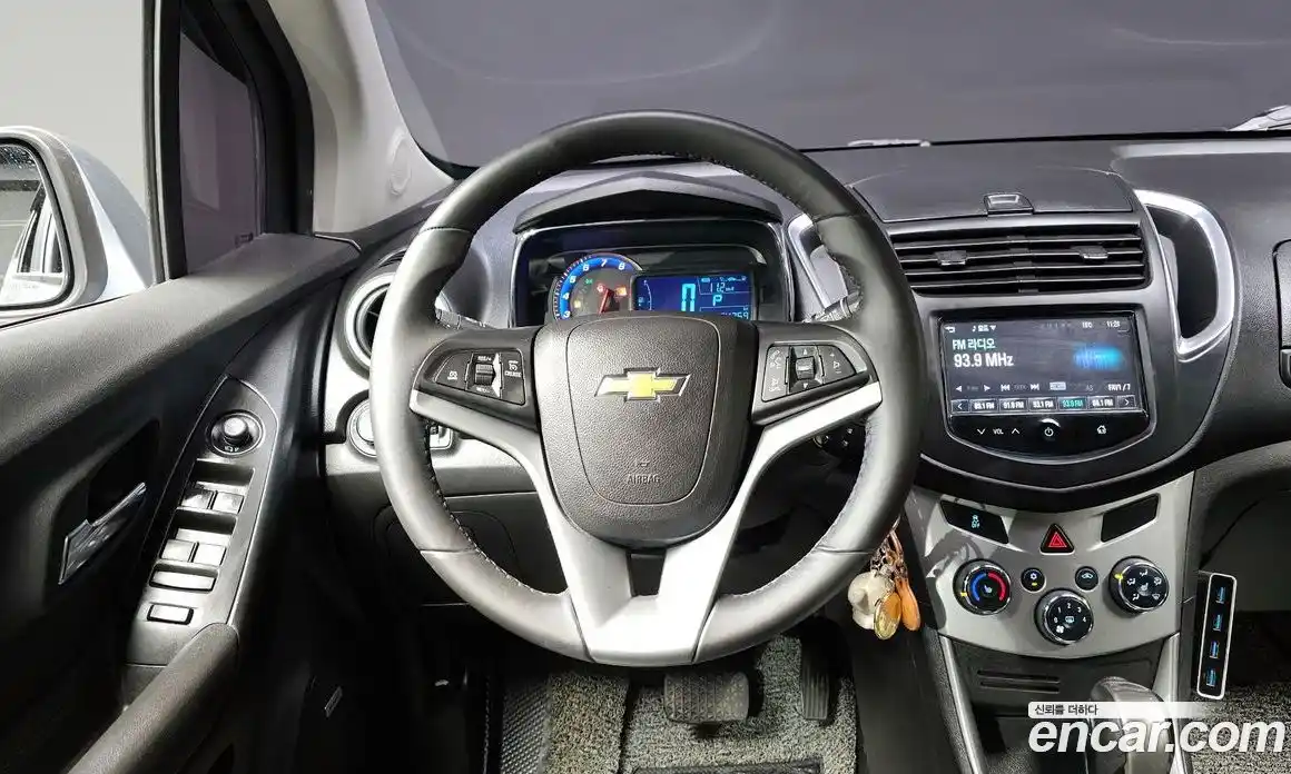 Chevrolet Trax 2015 1.4 гидро в Москве № 1908070, фото 13