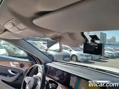 Mercedes-Benz E-Class 2017 2.0 гидро в Москве № 1909389, миниатюра 11