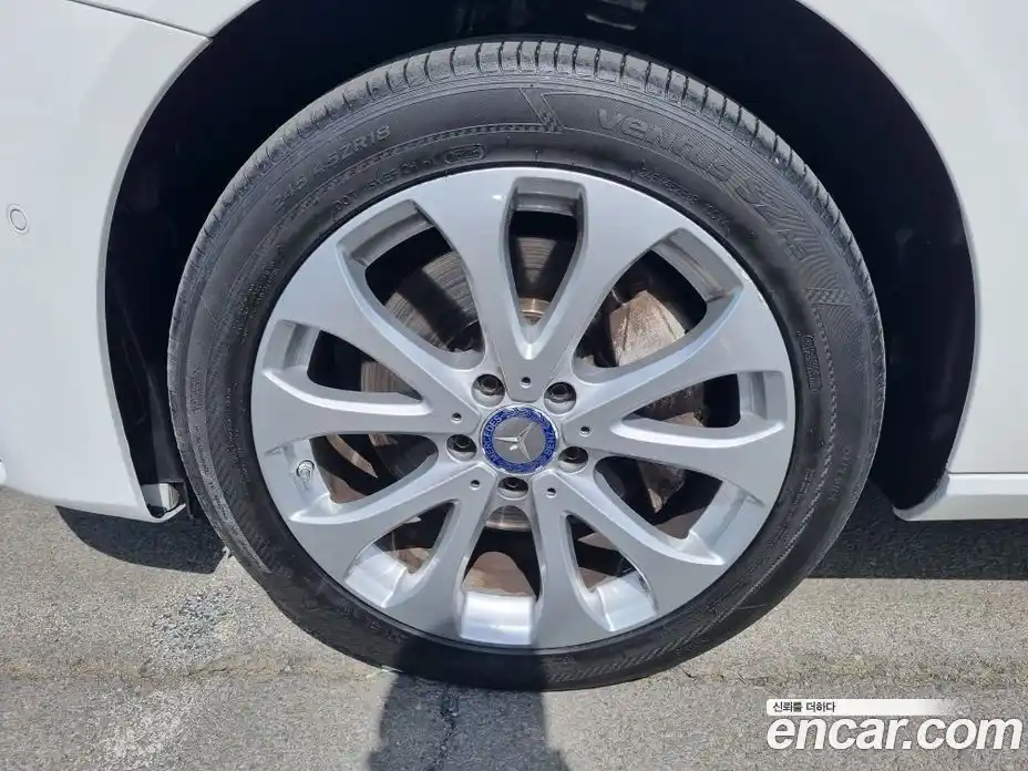 Mercedes-Benz E-Class 2017 2.0 гидро в Москве № 1909389, фото 20