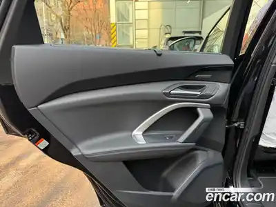 Audi Q5 2025 2.0 гидро в Москве № 1911993, миниатюра 11