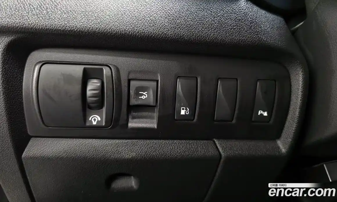 Renault SM3 2010 1.6 гидро в Москве № 1912715, фото 18