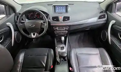 Renault SM3 2010 1.6 гидро в Москве № 1912715, миниатюра 7