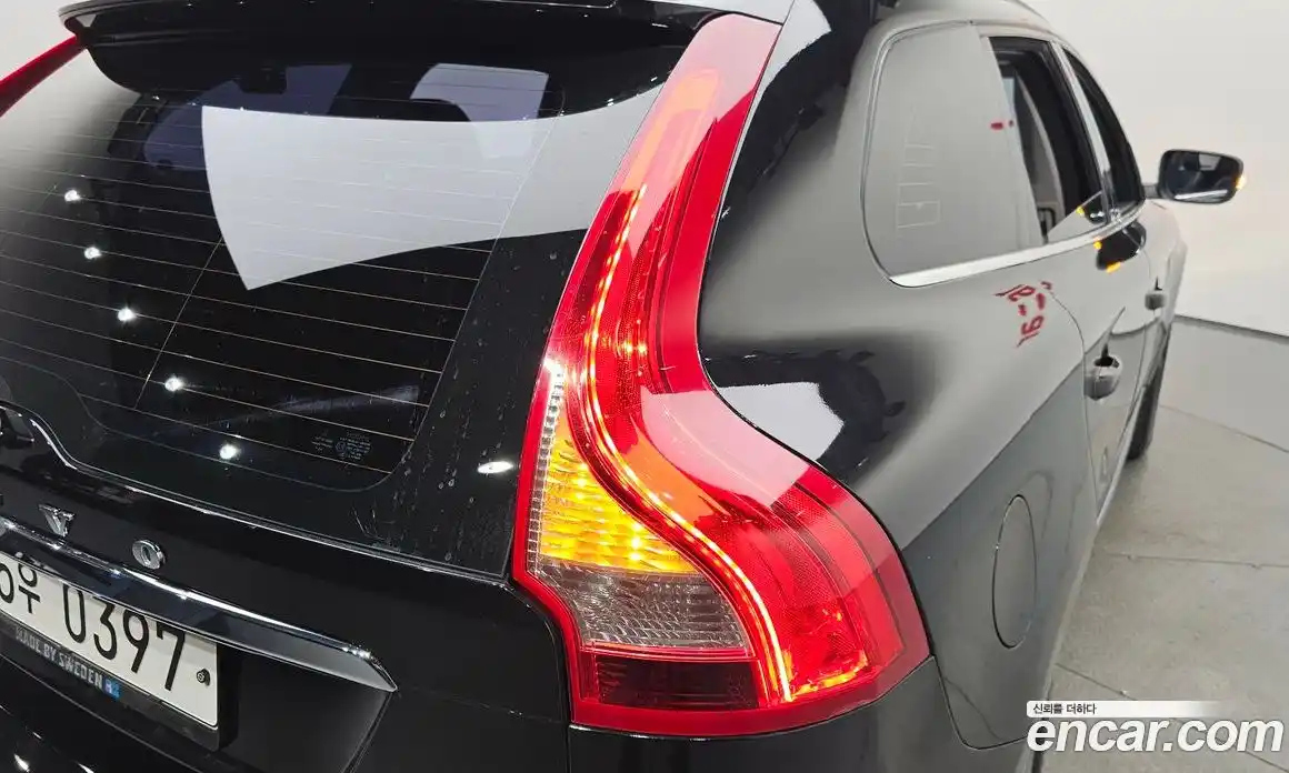 Volvo XC60 2016 2.0 гидро в Москве № 1913165, фото 8