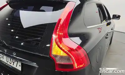 Volvo XC60 2016 2.0 гидро в Москве № 1913165, миниатюра 8