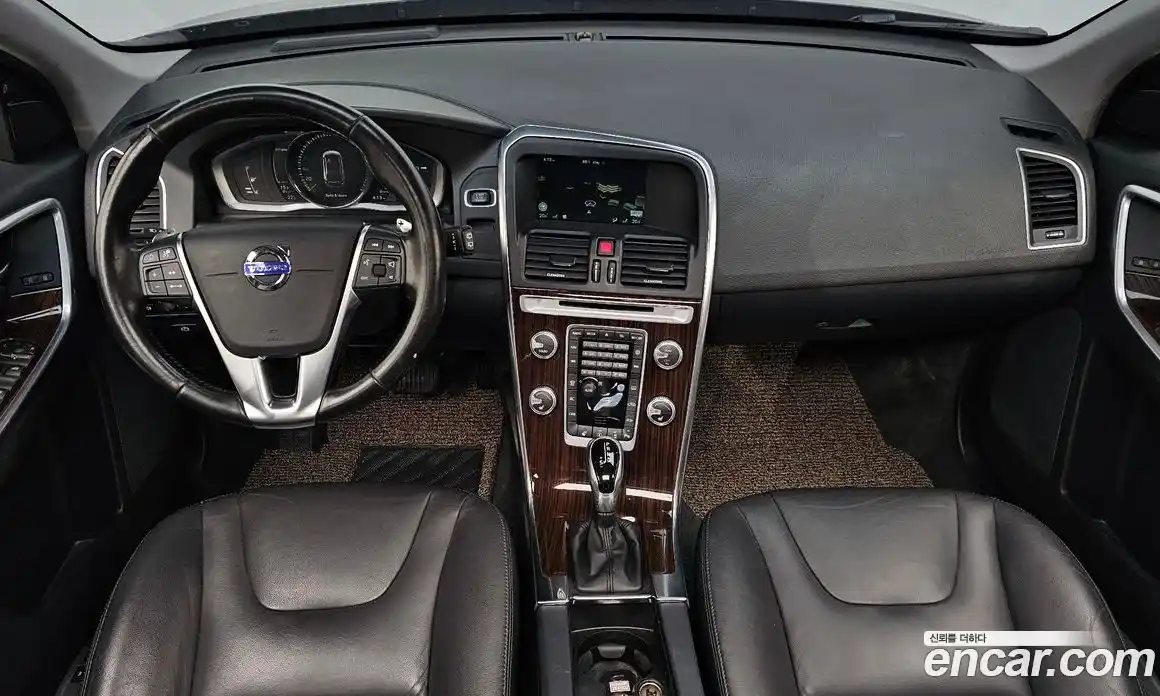 Volvo XC60 2016 2.0 гидро в Москве № 1913165, фото 9