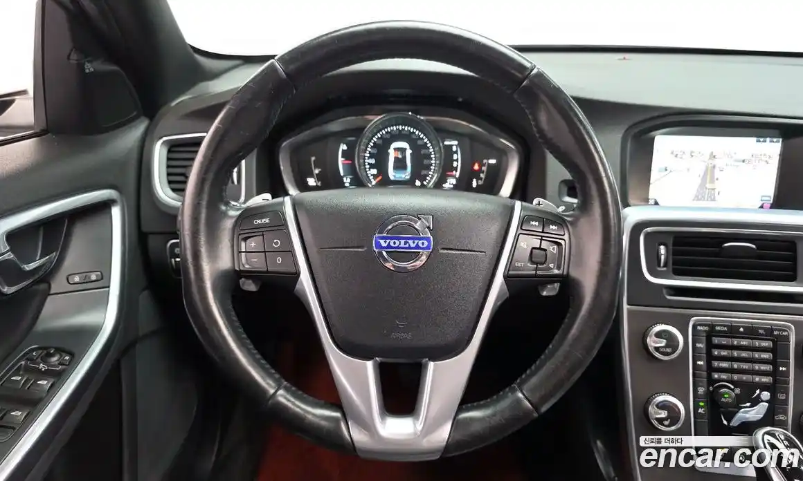 Volvo S60 2015 2.0 гидро в Москве № 1913232, фото 12