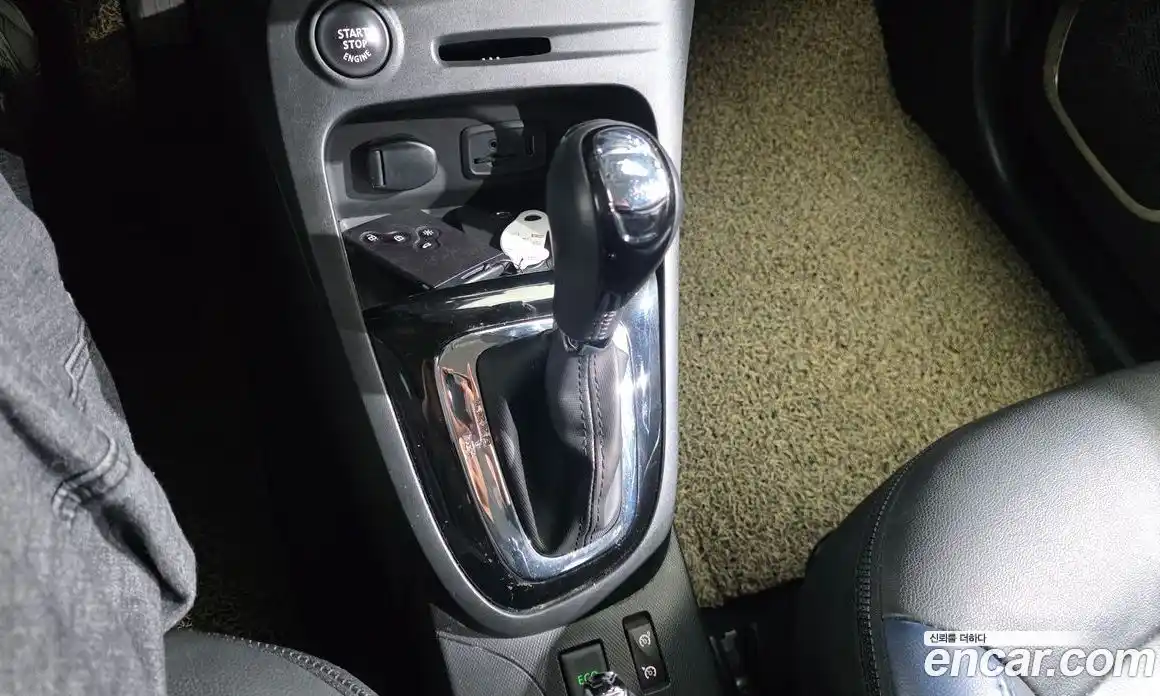 Renault QM3 2015 1.5 гидро в Москве № 1913265, фото 9