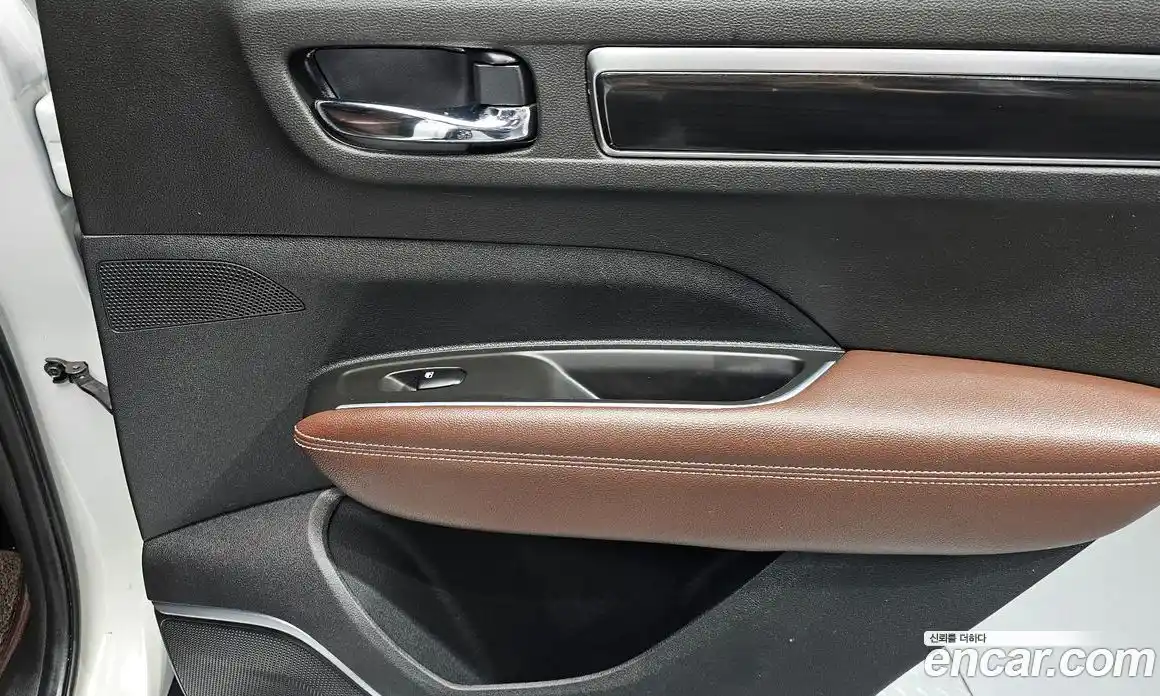 Renault QM6 2016 2.0 гидро в Москве № 1913688, фото 15